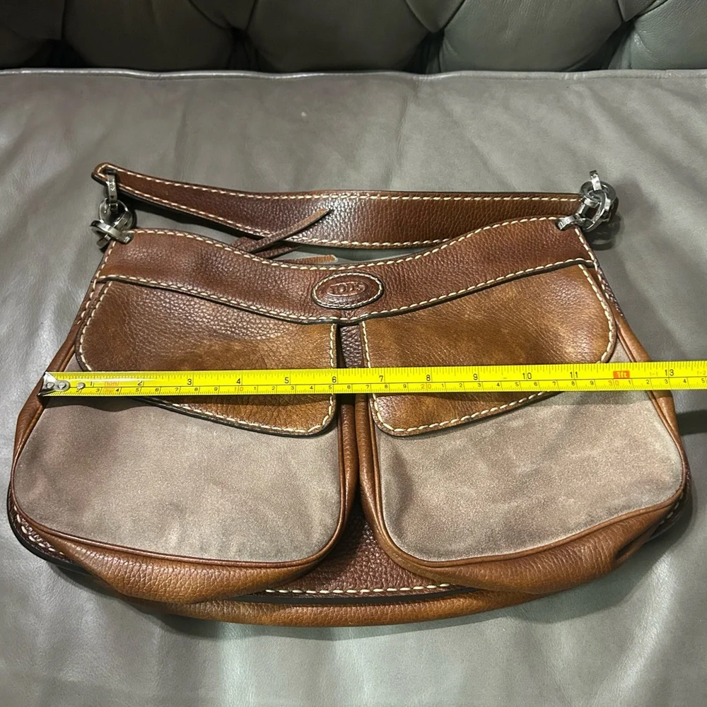 💥SOLD💥 Tod's Leather and Suede Shoulder Bag - Picture 14 of 15